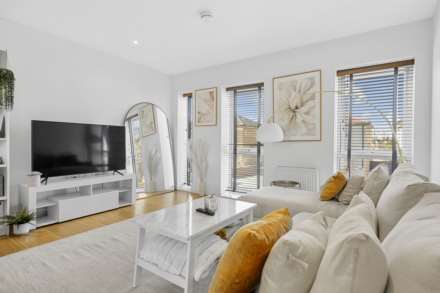 Locke House, London, E10, Image 5