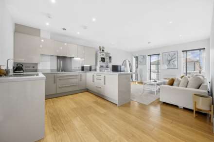Locke House, London, E10, Image 8