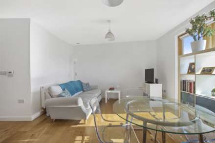 Corsica Street, Highbury, Image 16