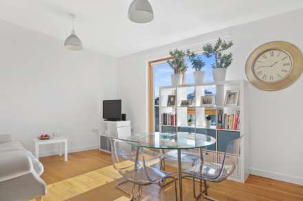 Corsica Street, Highbury, Image 17