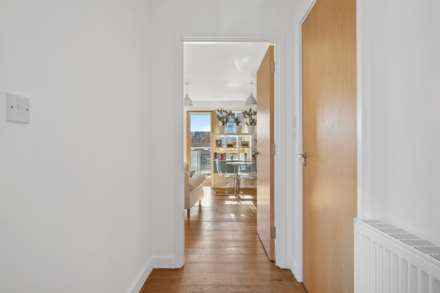 Corsica Street, Highbury, Image 19