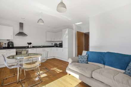 Corsica Street, Highbury, Image 8