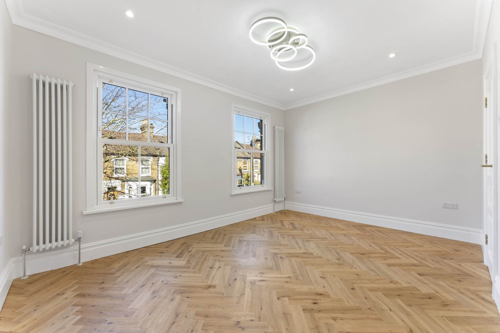 Dunedin Road, London, E10, Image 2