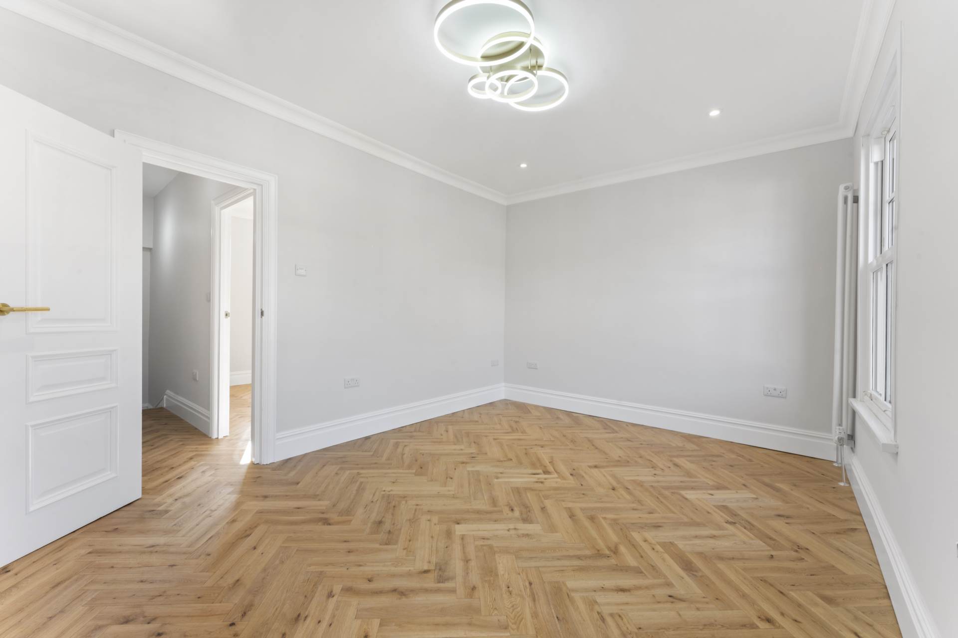 Dunedin Road, London, E10, Image 5