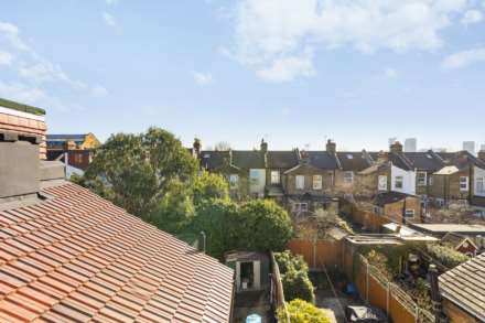 Dunedin Road, London, E10, Image 16