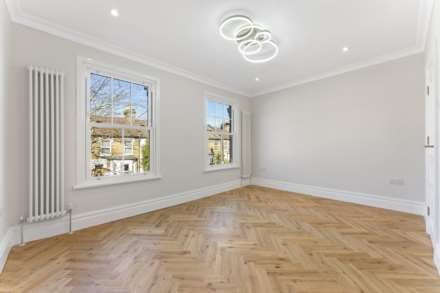 Dunedin Road, London, E10, Image 2
