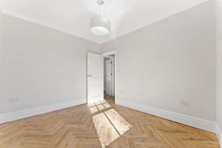 Dunedin Road, London, E10, Image 7