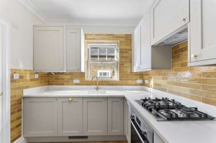 Dunedin Road, London, E10, Image 8