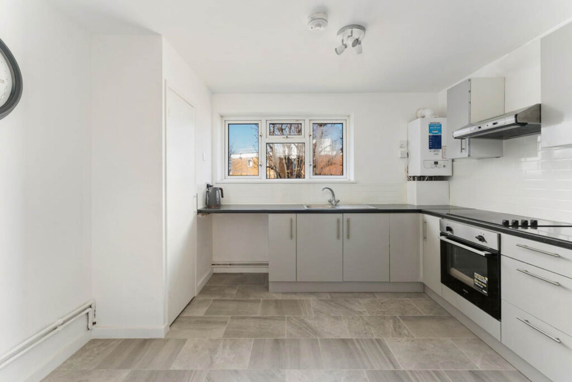 Church Road, London, Image 5