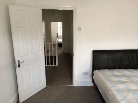 Whalebone Avenue, Chadwell Heath, Image 9