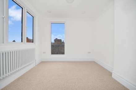 Belmont Park Road, Leyton, E10, Image 17