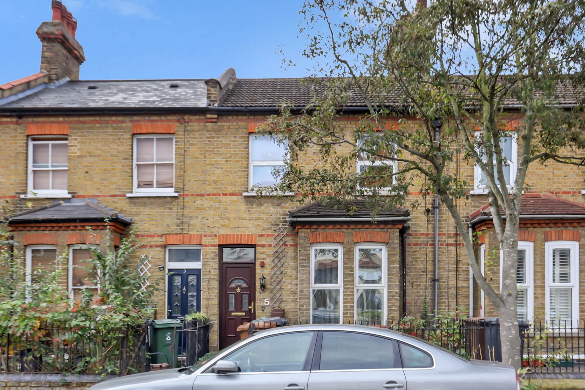 Dunton Road, London, E10, Image 1