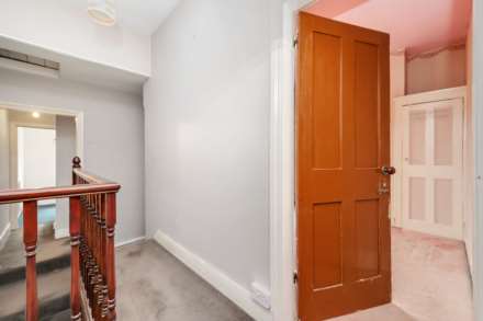 Dunton Road, London, E10, Image 14