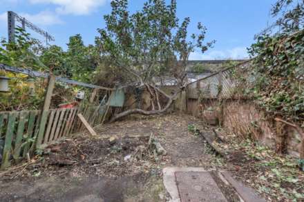 Dunton Road, London, E10, Image 18