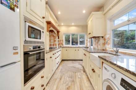 Dunton Road, London, E10, Image 6