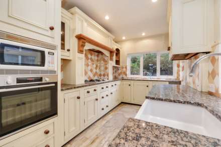 Dunton Road, London, E10, Image 8