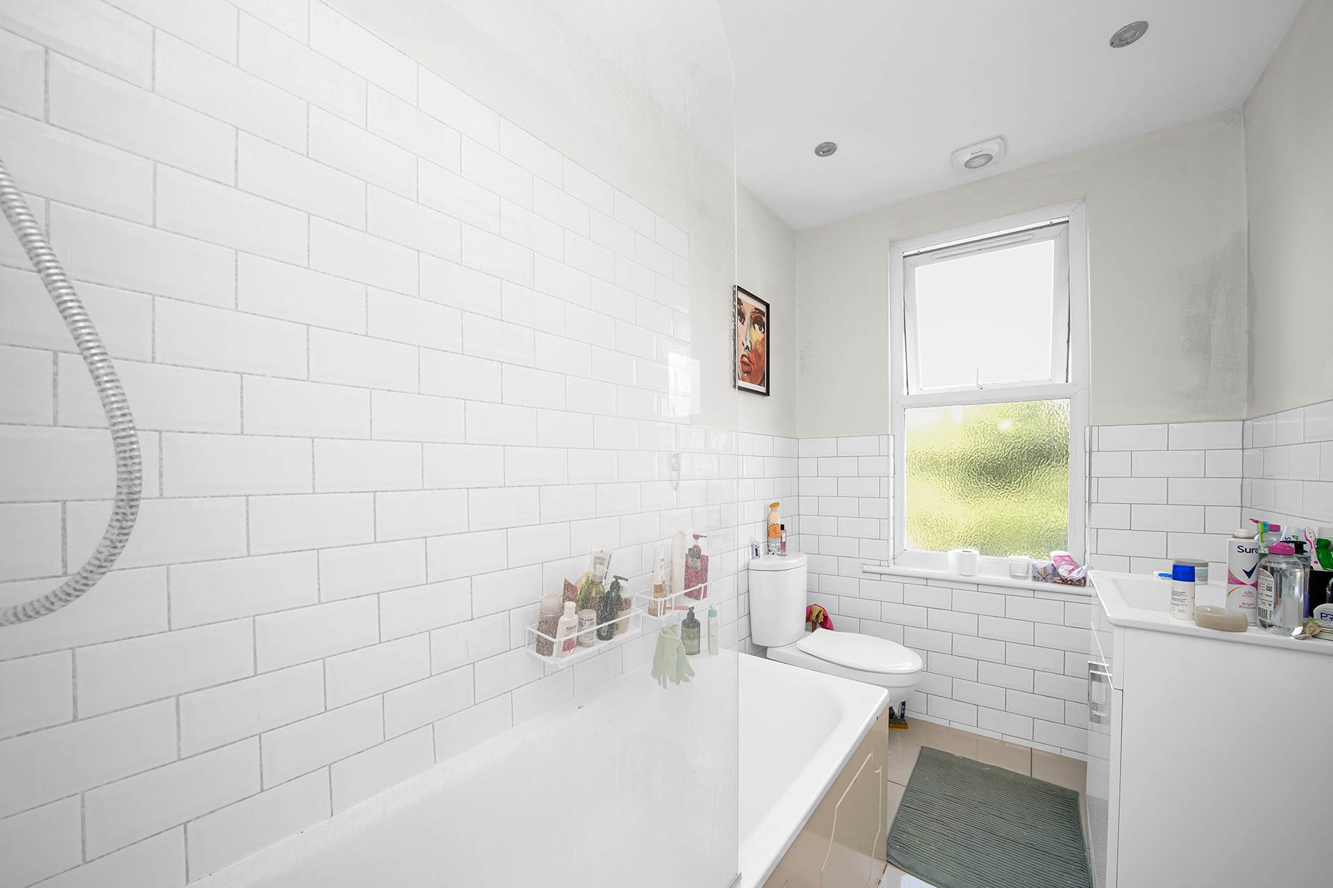 Hainault Road, Leytonstone, Image 7