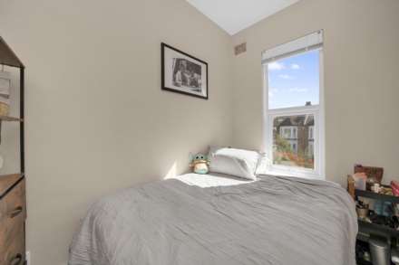 Hainault Road, Leytonstone, Image 9