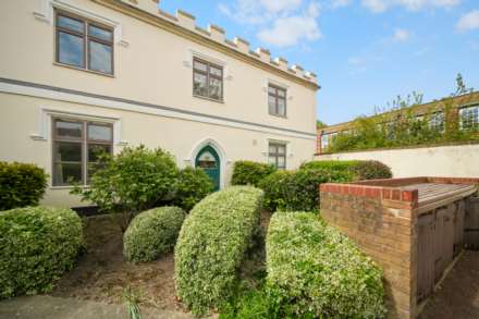 Etloe House, Leyton, E10