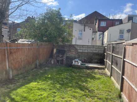 Belmont Park Road, Leyton, Image 12