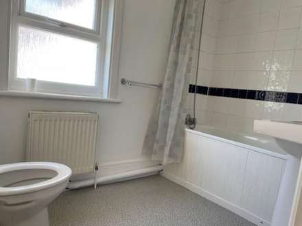 Caistor Park Road, Stratford, E15, Image 6