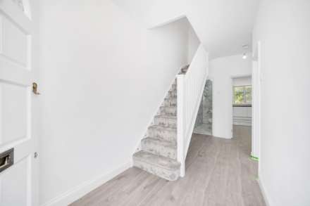 West End Avenue, Leyton, E10, Image 11