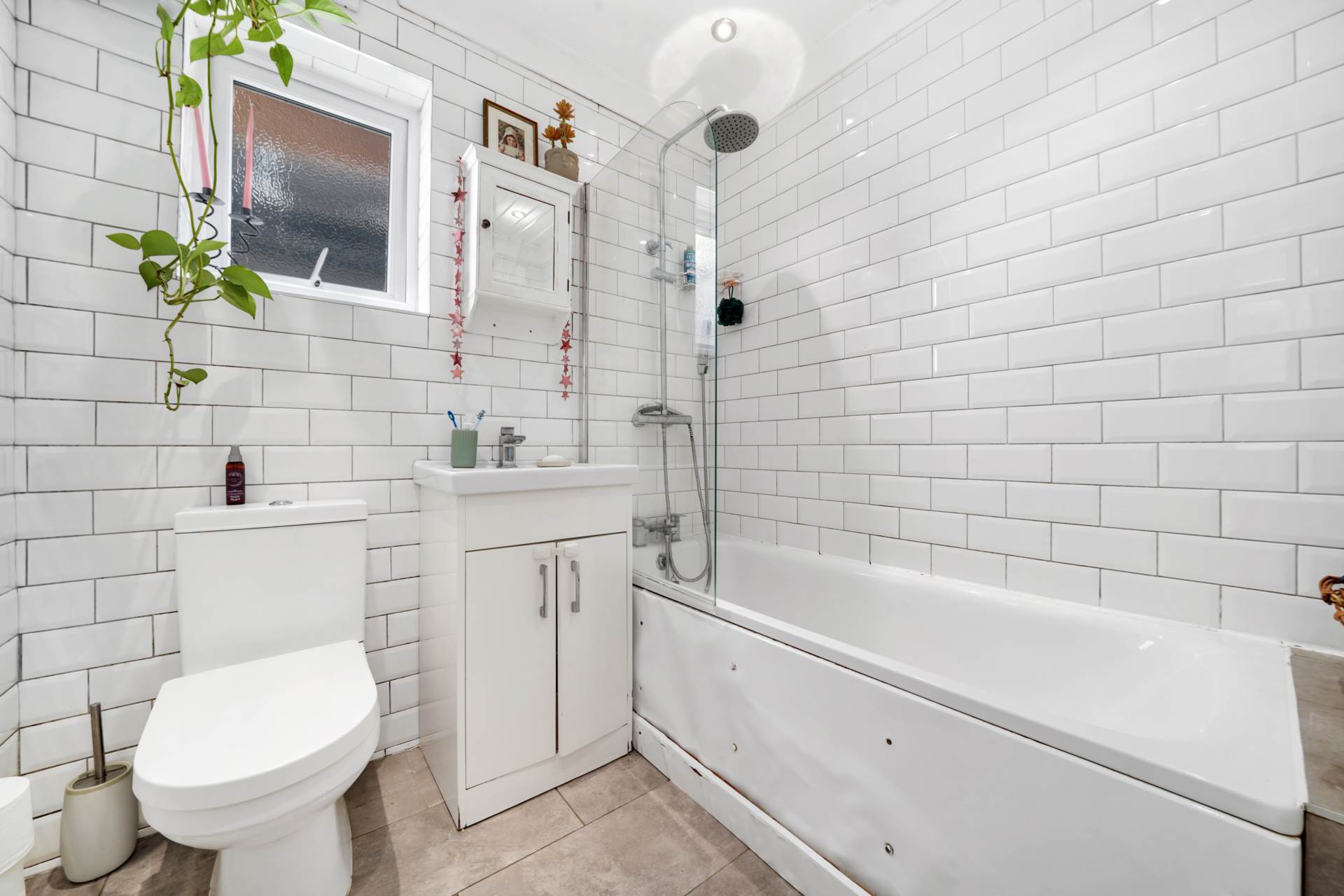 Dawlish Road, London, E10, Image 8