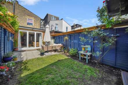 Dawlish Road, London, E10, Image 16