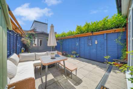 Dawlish Road, London, E10, Image 20