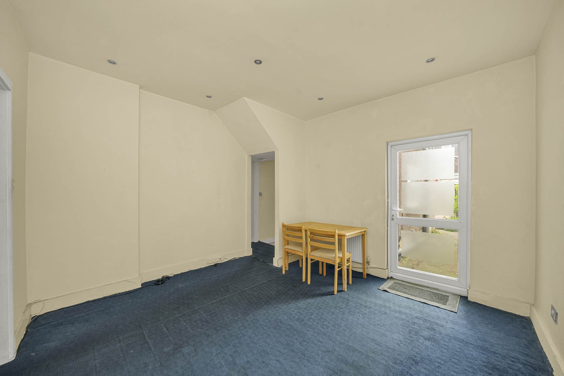 Caistor Park Road, Stratford, E15, Image 4