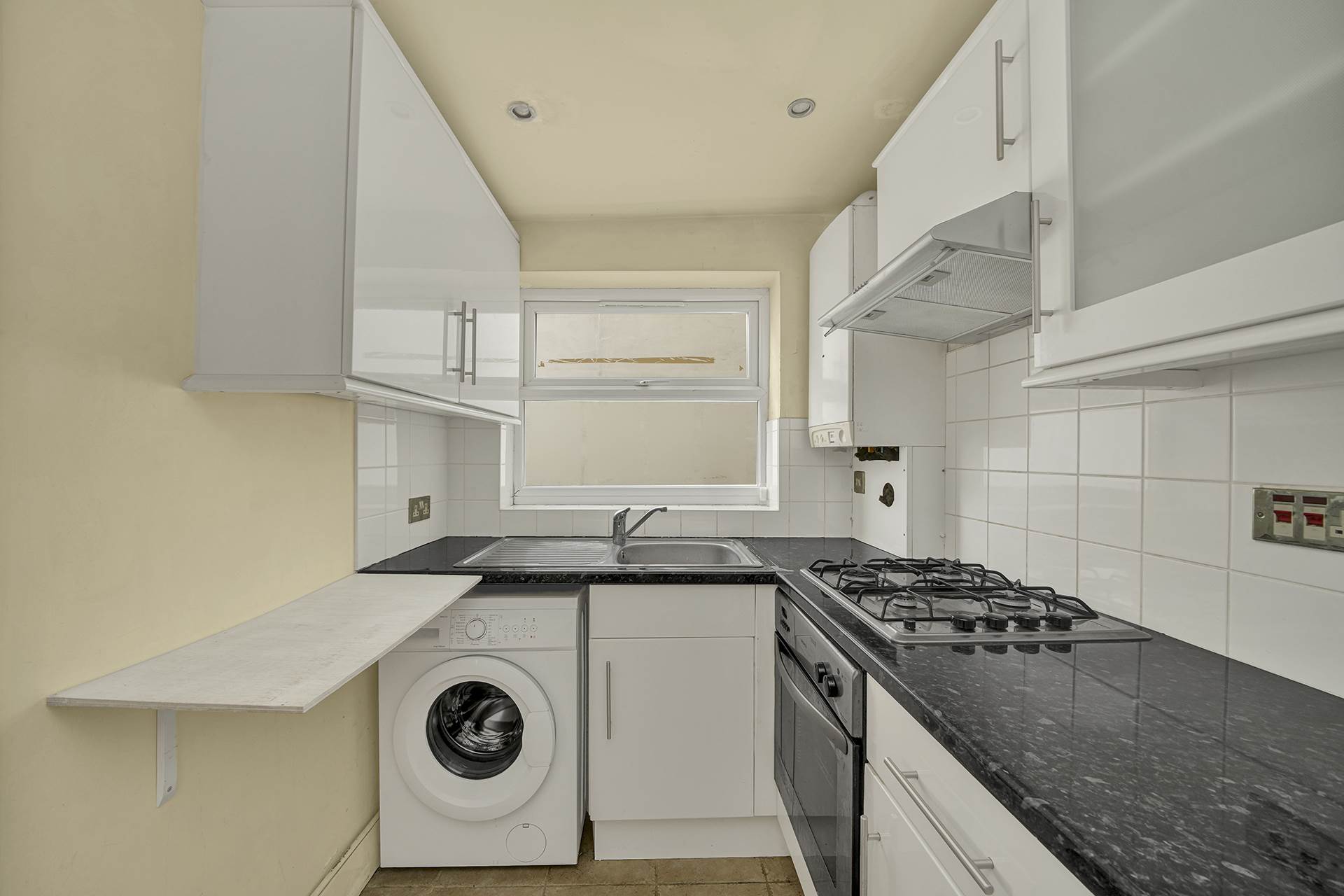 Caistor Park Road, Stratford, E15, Image 9
