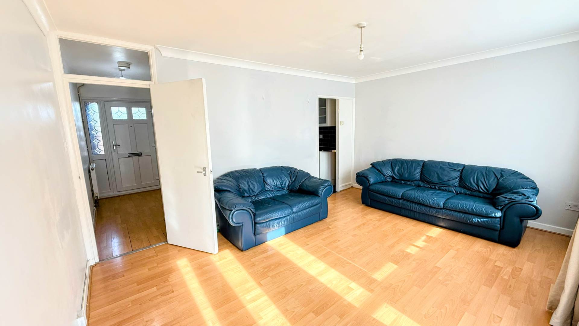 Underwood Court, Leyton, Image 3