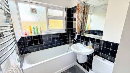 Underwood Court, Leyton, Image 6