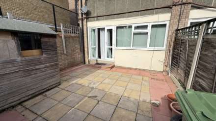 Underwood Court, Leyton, Image 8