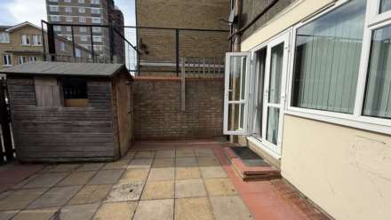 Underwood Court, Leyton, Image 9