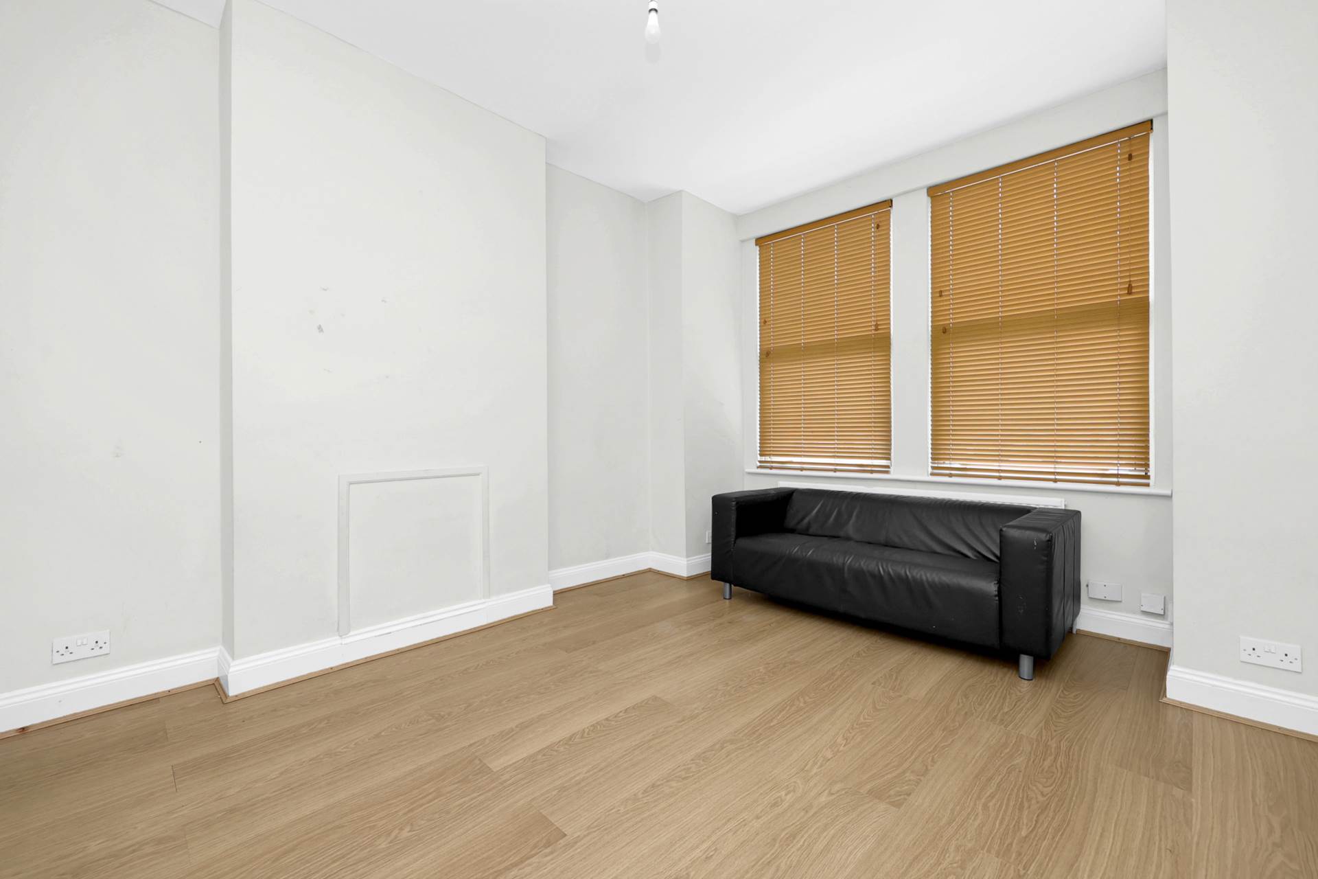 Francis Road, Leyton, E10, Image 4