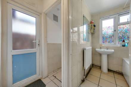 Skeltons Lane, Leyton, Image 9