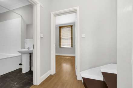 Coopers Lane, Leyton, E10, Image 11