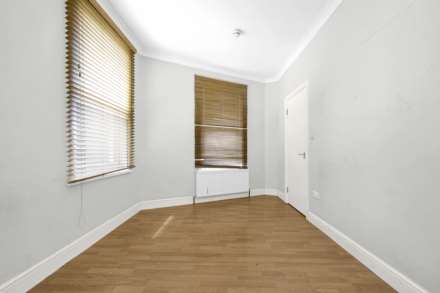 Coopers Lane, Leyton, E10, Image 15