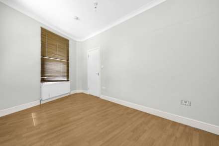 Coopers Lane, Leyton, E10, Image 16