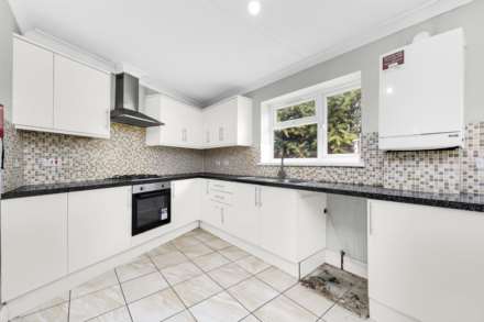 Coopers Lane, Leyton, E10, Image 7