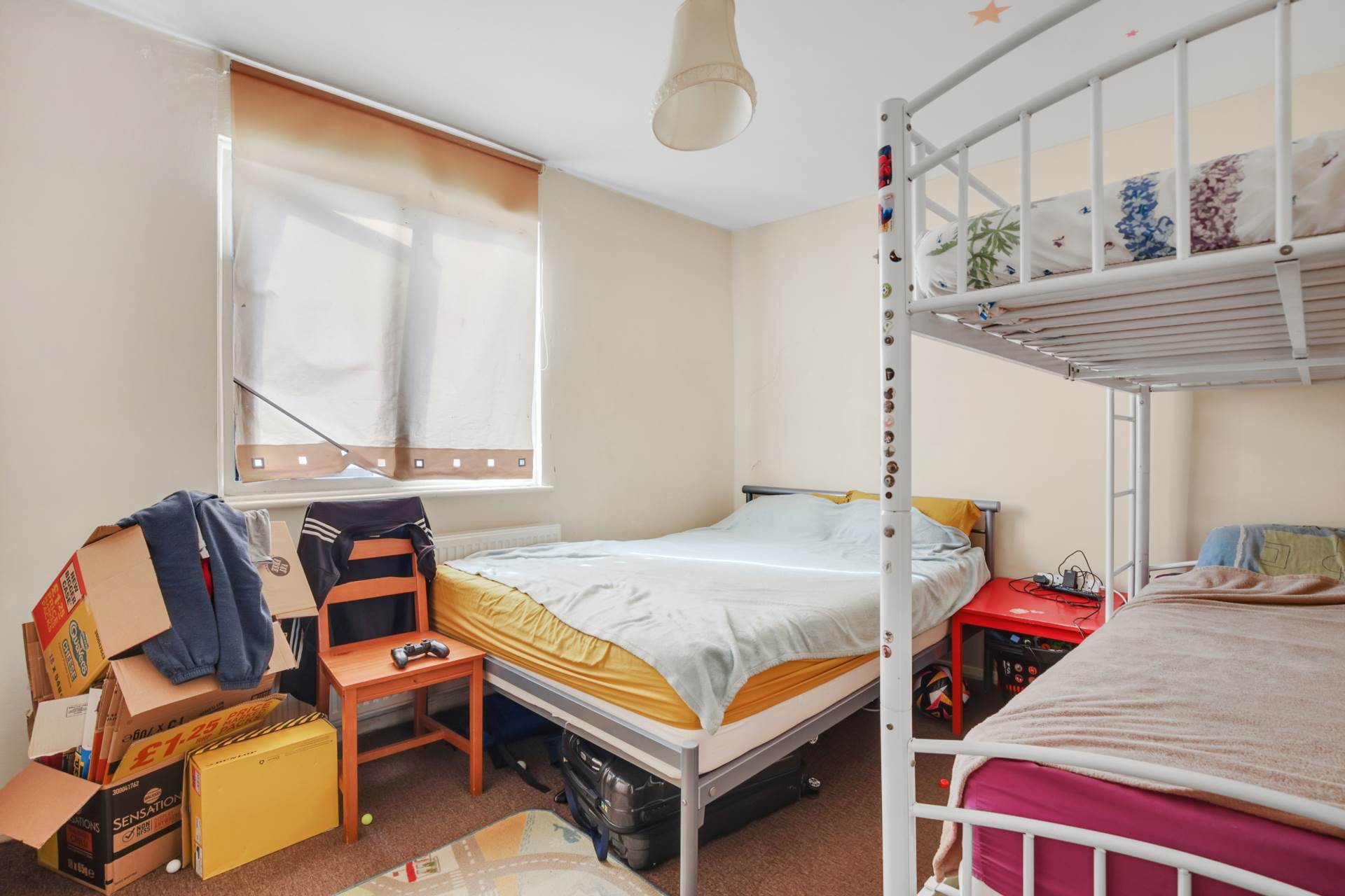 Blackhorse Lane, London, E17, Image 10