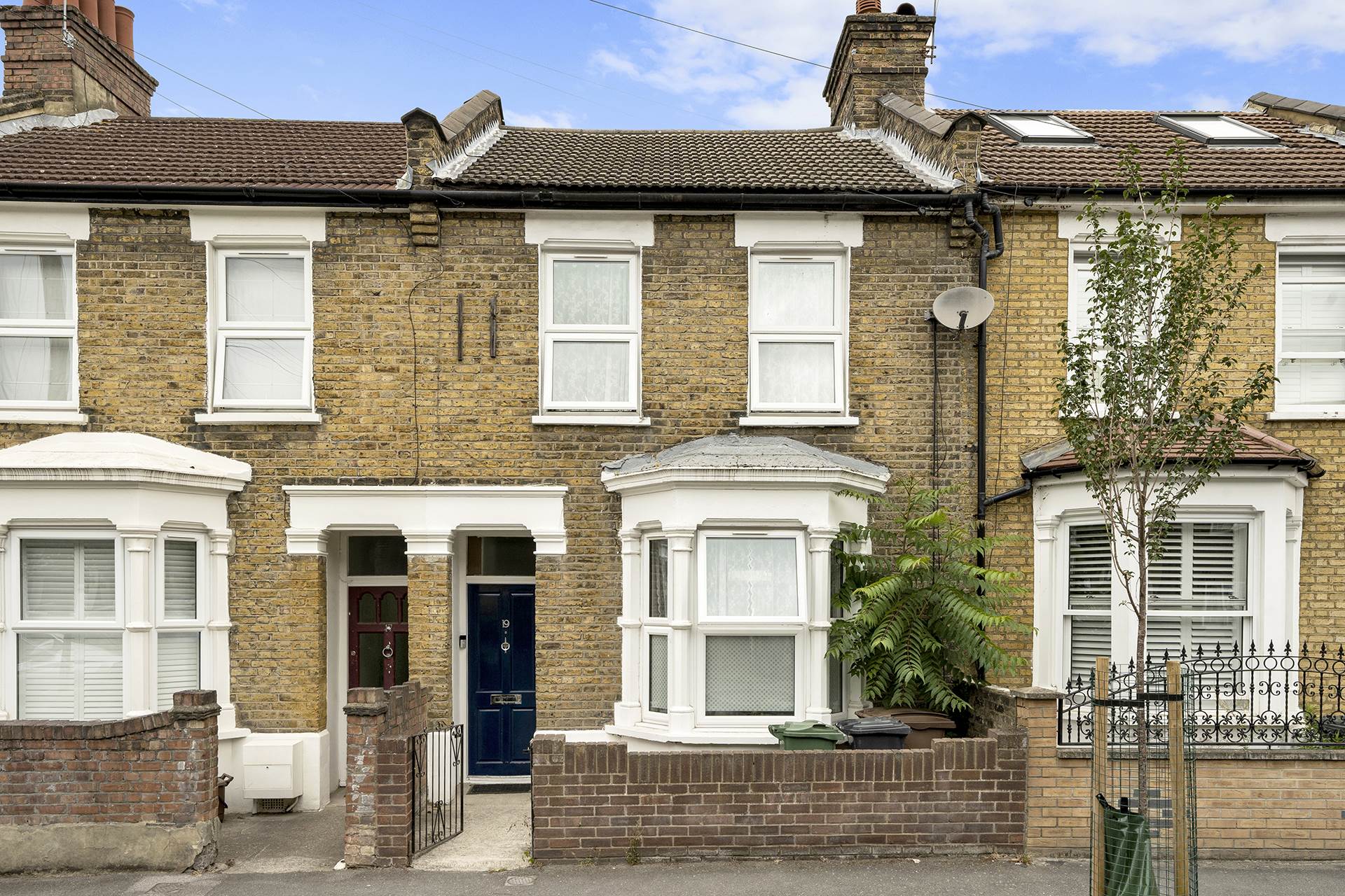 Pearcroft Road, London, E11, Image 1
