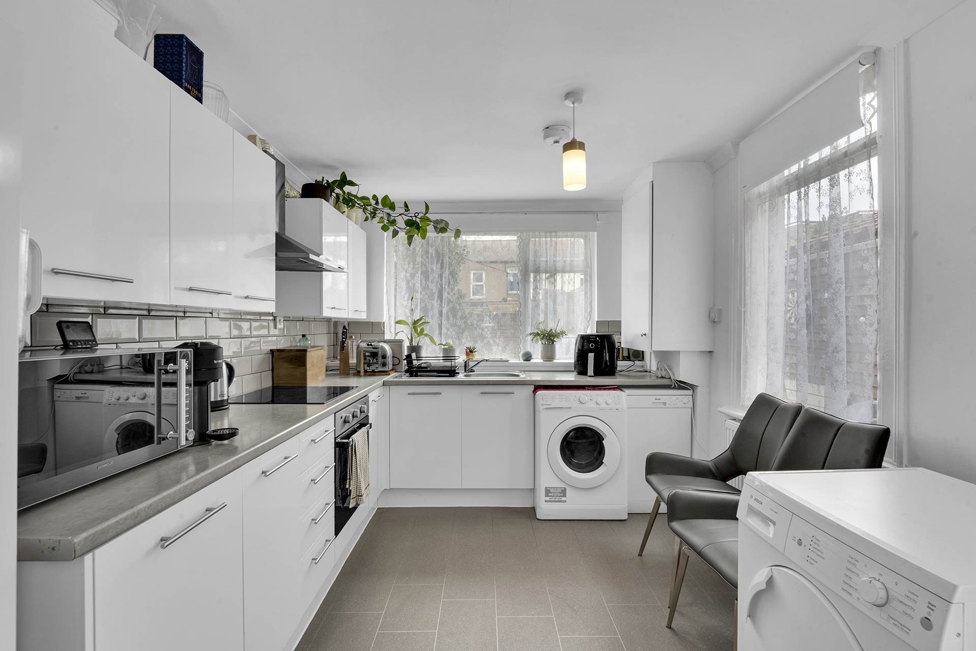 Pearcroft Road, London, E11, Image 6