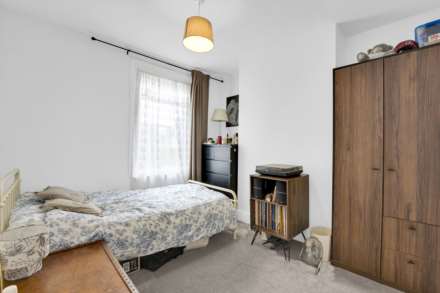 Pearcroft Road, London, E11, Image 12