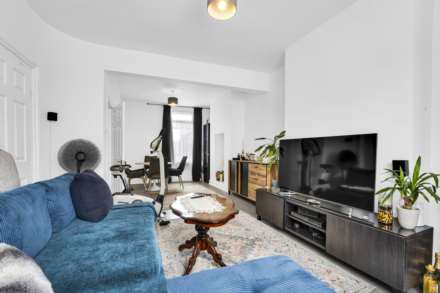Pearcroft Road, London, E11, Image 2