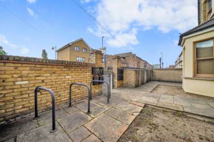 Oliver Rd, Oliver, E10, Image 15