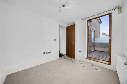 Oliver Rd, Oliver, E10, Image 7