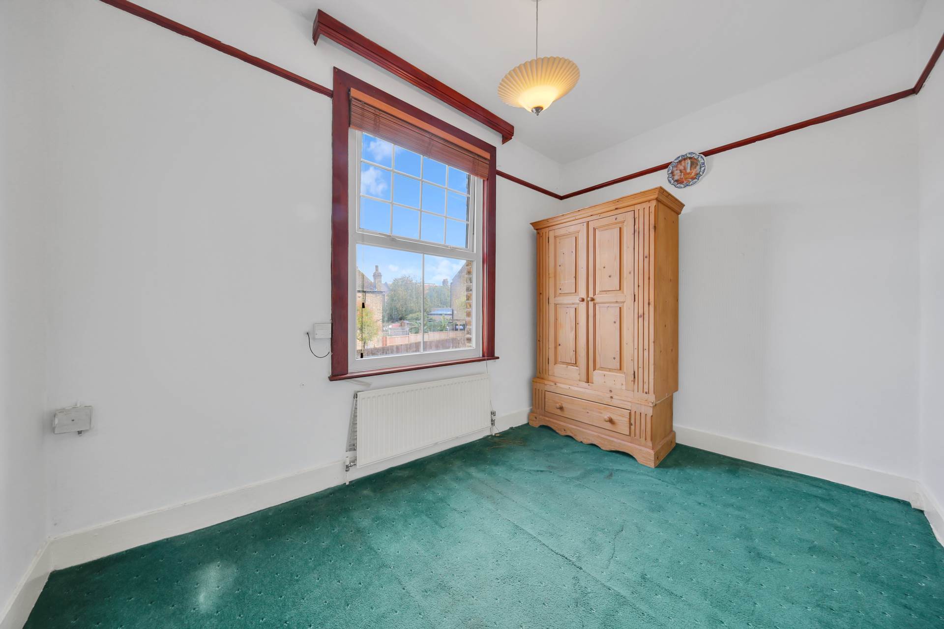 Newport Road, Leyton, E10, Image 14