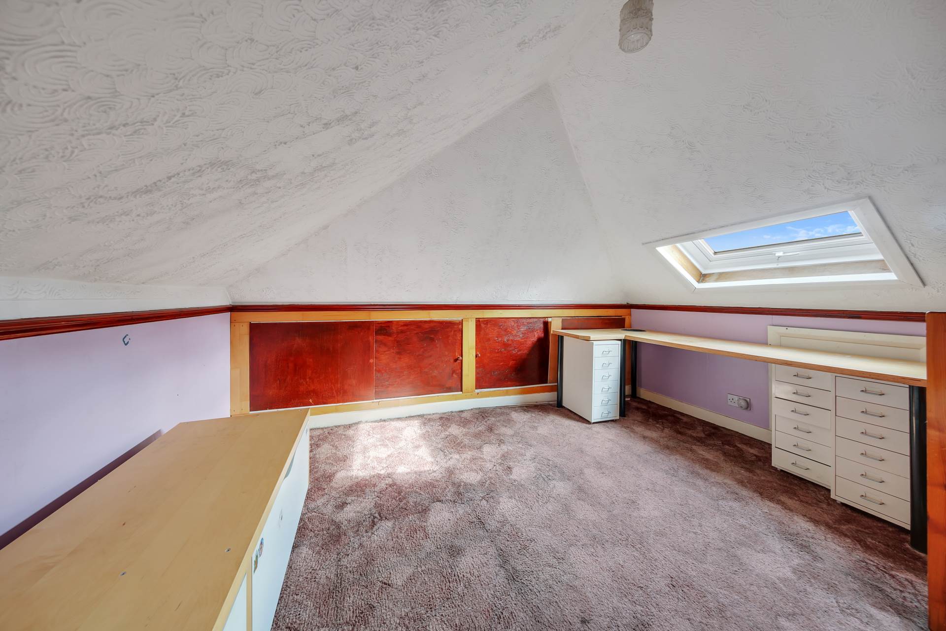 Newport Road, Leyton, E10, Image 19
